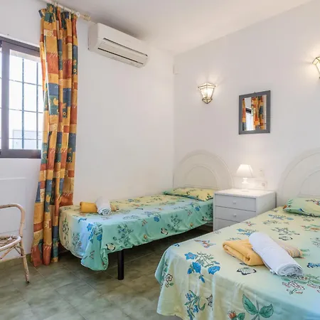 Casa Angela Overlooking The Sea 内尔哈